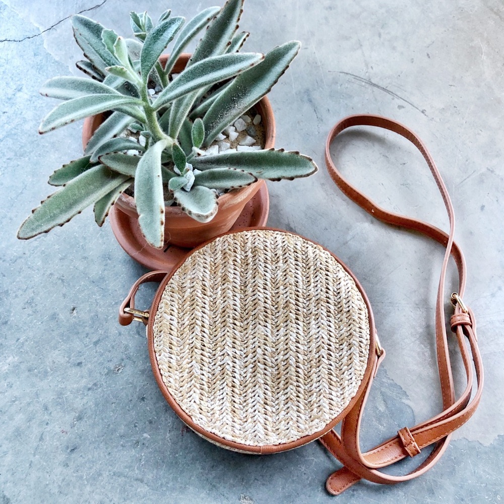 NWT Sole Society Pipper Rattan Canteen Crossbody